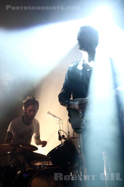 4 GUYS FROM THE FUTURE - 2011-11-16 - PARIS - Point Ephemere - 